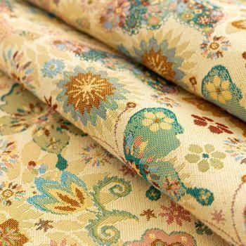 Гобелен гостиный 513-02-67 песочный бабочки