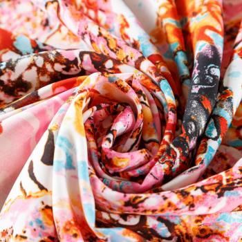 Креп 026-08169 молочный принтованный