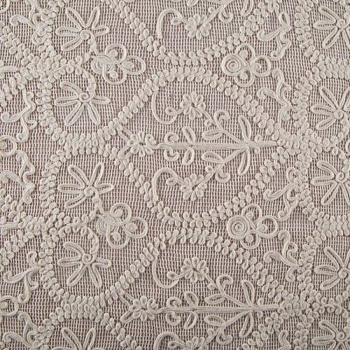 Вышивка на сетке Dolce&Gabbana 050-20052 экрю