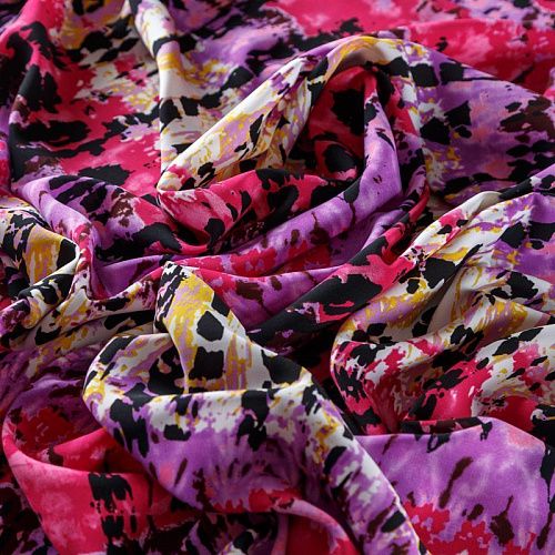 Креп 026-08211 фуксия принтованный