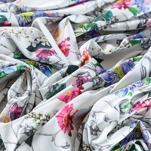 Вискоза "Лоренцо" 036-08216 молочный принтованный