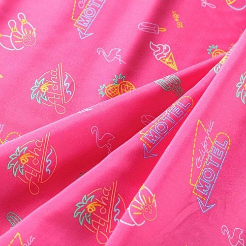 Вискоза 009-07899 ярко-розовый принтованный