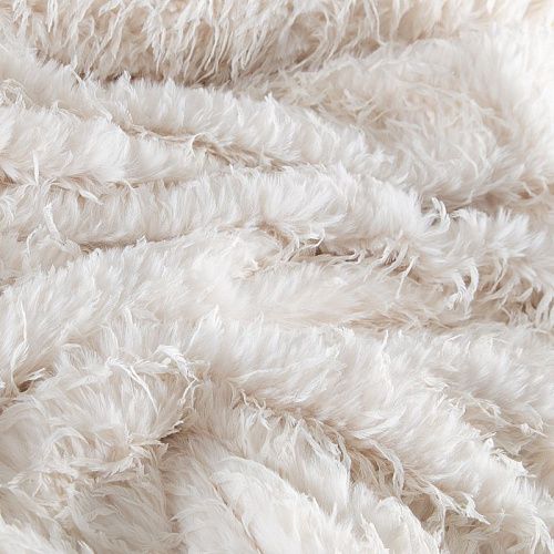 Мех/перо искусственный на трикотажной основе 037-20746 молочный