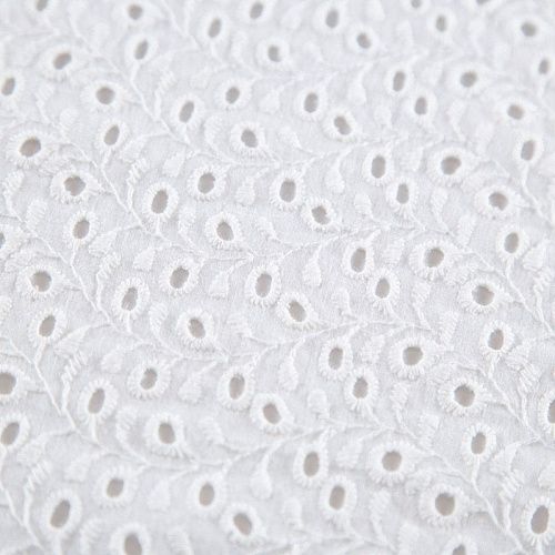 Шитье 067-13086 молочный