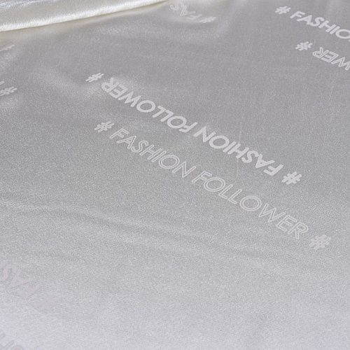 Вискоза атласная 009-11817 молочный жаккардовый