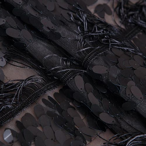 Пайетки с бахромой на сетке 055-16846 черный