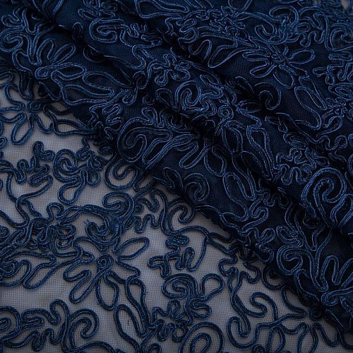 Вышивка на сетке Armani 050-19282 синий