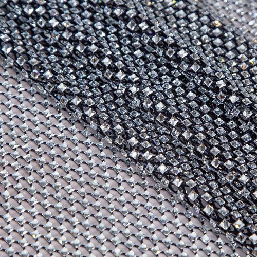 Сетка со стразами Swarovski 050-19859 черный